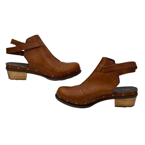 Chaco Cataluna Clog JCH107482 Women's Brown Leather 11 Heeled Boot NEW Comfort - Picture 4 of 10